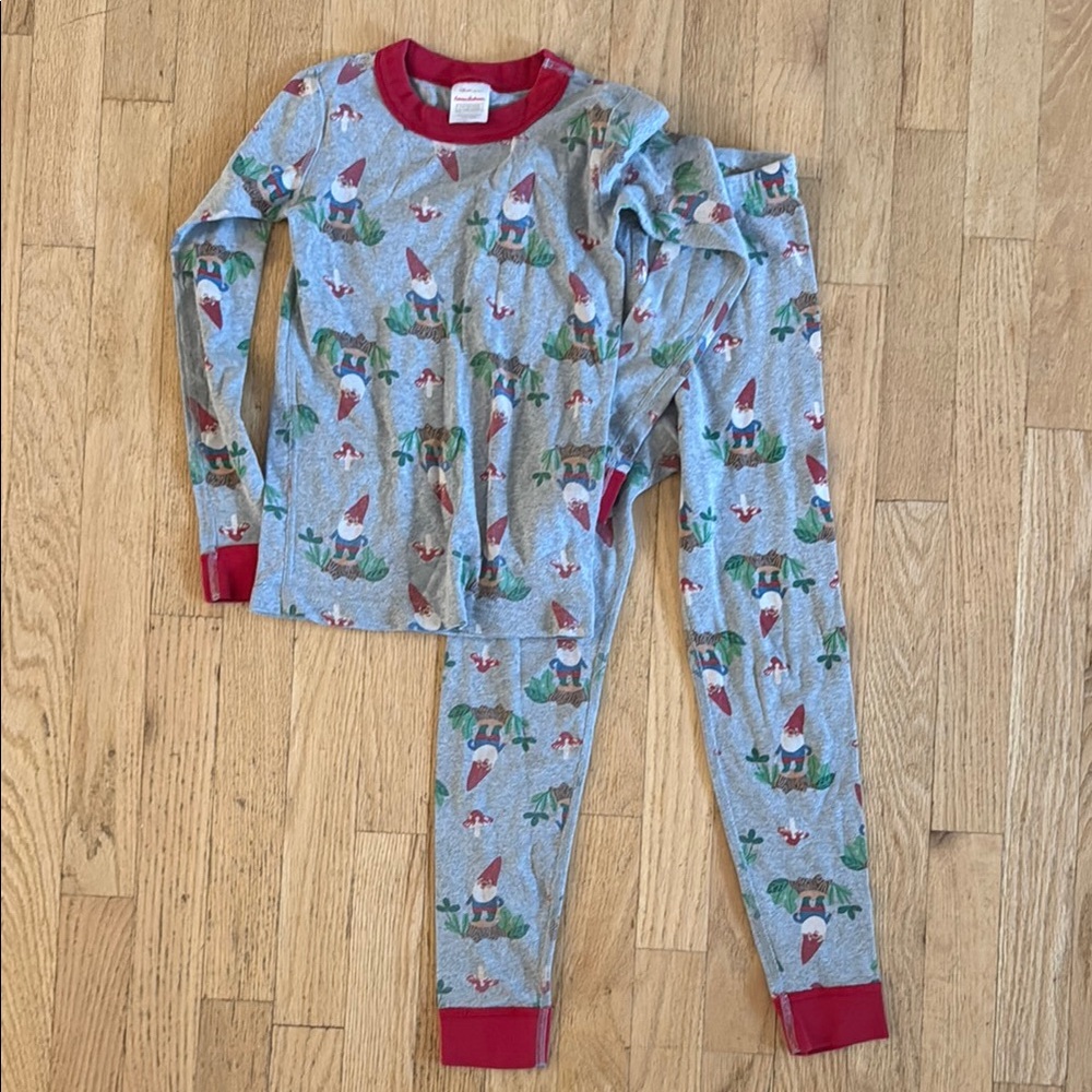 Hanna Andersson Xmas Kids Gray Pajamas with Red Accents